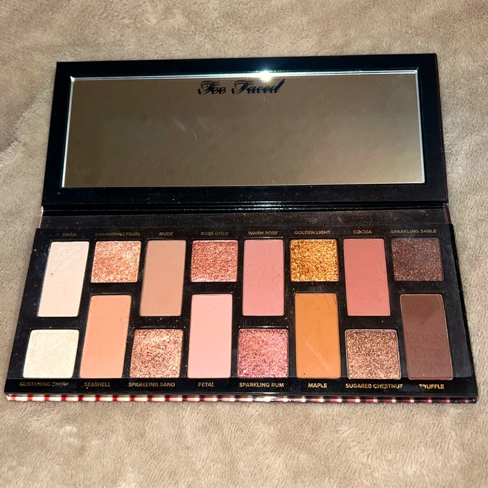 Too Faced Born This Way Eye Shadow Palette